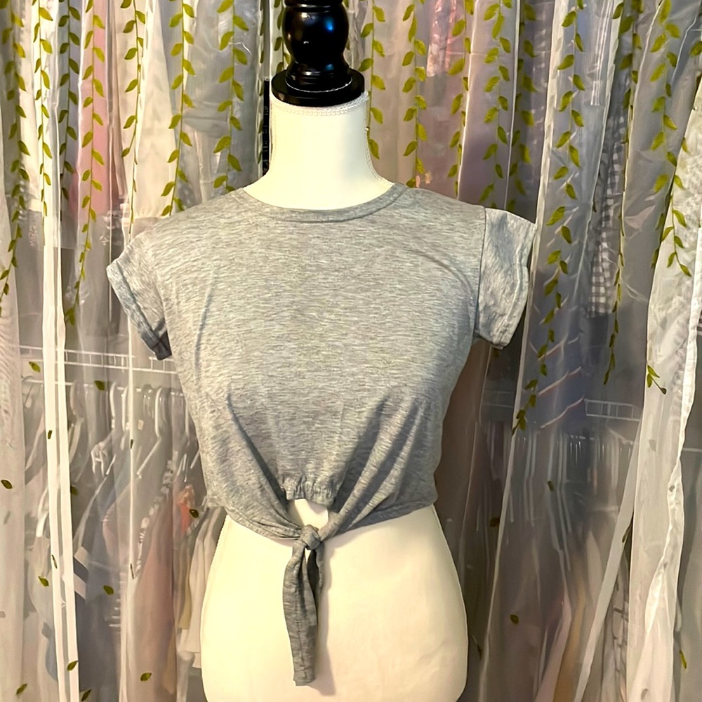 Gray Tie Front Crop Top